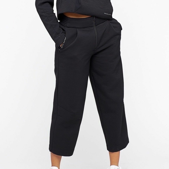 nike tech pack pants women's